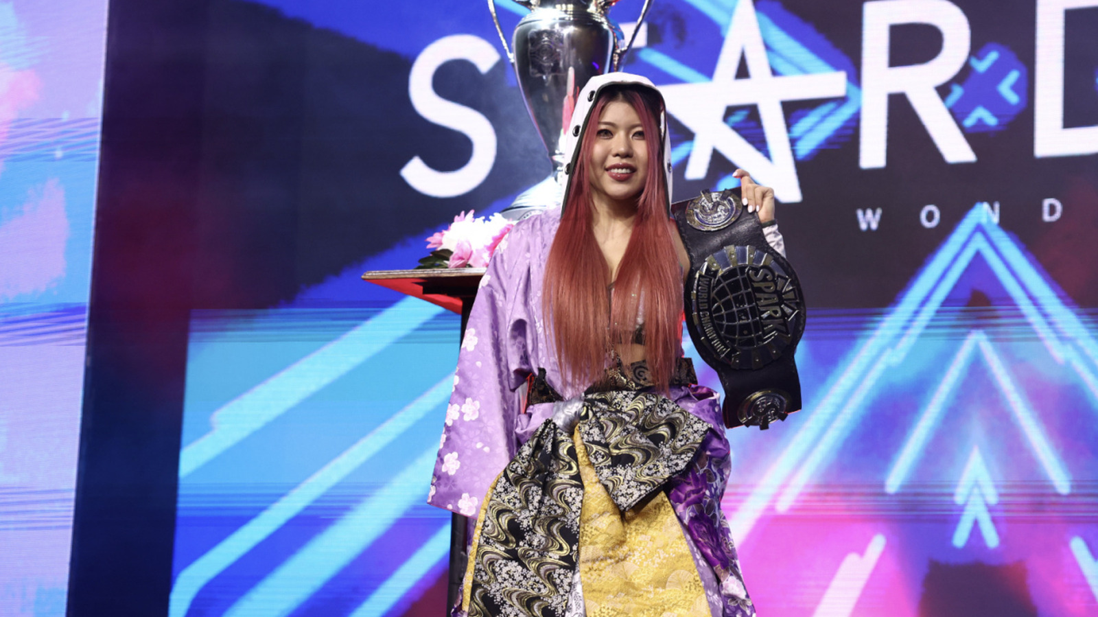 AEW Dynamite 17/6 – Partido semifinal del Trofeo de la Fundación Owen Hart femenino y más