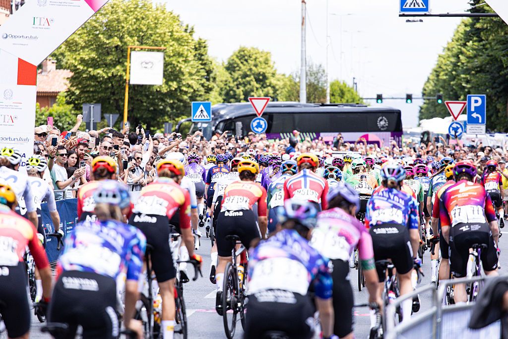 The race departs from Rivoli during Stage 8 of the 37th Giro d'Italia Women, a 106km stage from Rivoli to Sestriere, in Italy, on June 6, 2026. (Photo by Tommaso Berardi/NurPhoto)