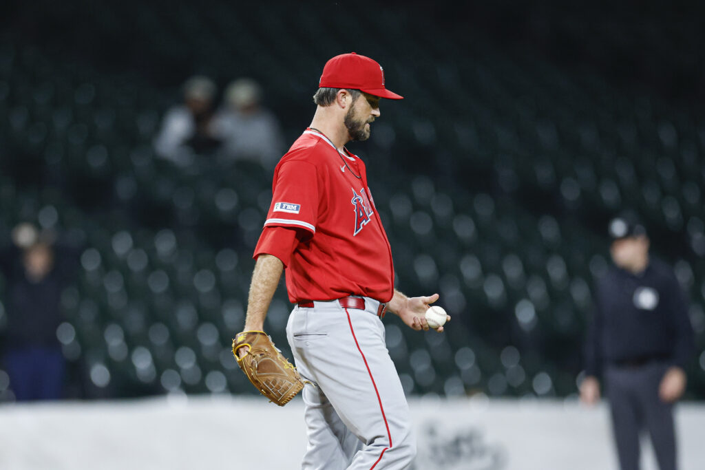 Angelinos designan a Drew Pomeranz para asignación