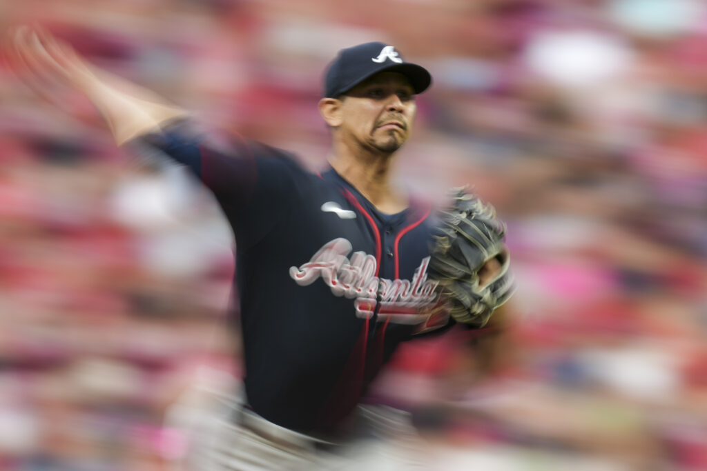 Bravos DFA Carlos Carrasco nuevamente