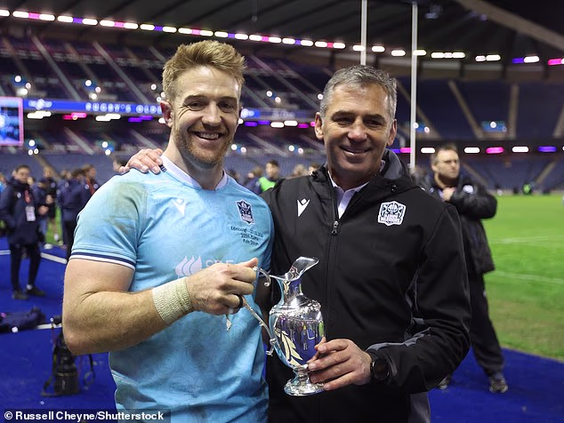 Kyle Stein y Franco Smith celebran la victoria sobre Edimburgo en Murrayfield, ya que buscarán crear más recuerdos mágicos este fin de semana contra los Bulls.