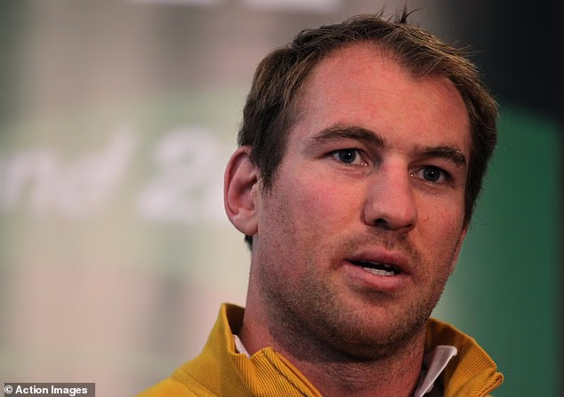 El ex capitán de los Wallabies, Rocky Elsom, ha prometido limpiar su nombre tras una controvertida condena por fraude en Francia.