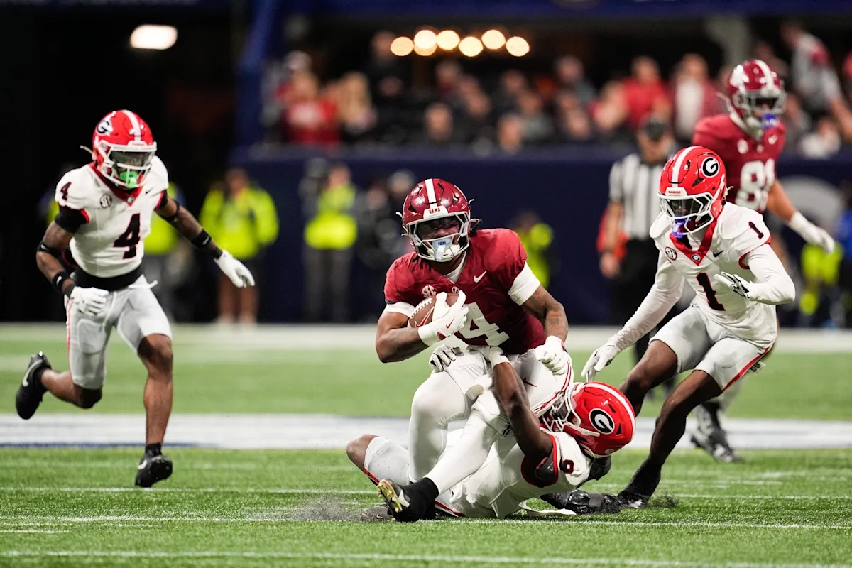 El fútbol de Alabama y el precedente histórico de los buenos equipos que no pueden correr con el balón