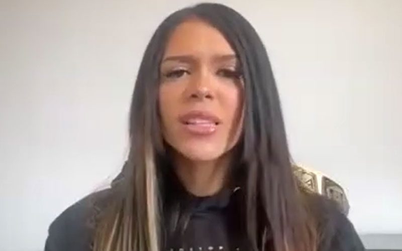 Elena Black amenaza con estrellar la escena del TNA Knockouts Championship en Slammiversary
