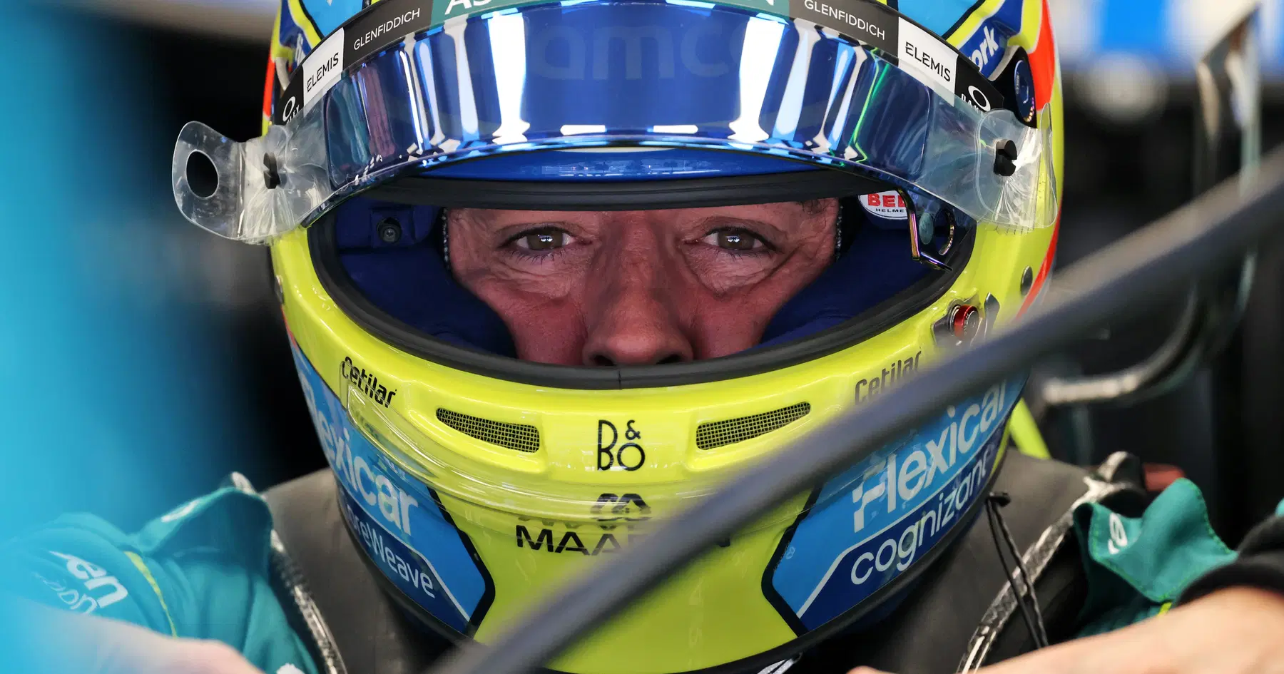 Fernando Alonso revela que Adrian Newey habla mientras surge una nueva cláusula de Max Verstappen - revisión de RacingNews365