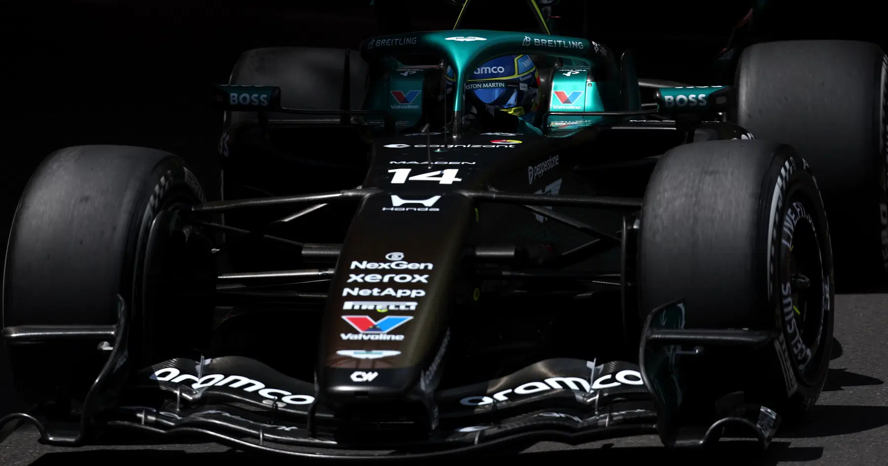 Fernando Alonso se burla de la notable recuperación de Aston Martin tras su avance en la Fórmula 1