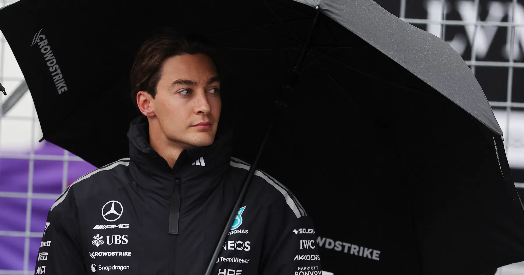 George Russell habla del "peor escenario" mientras Kimi Antonelli "se roba el trueno"