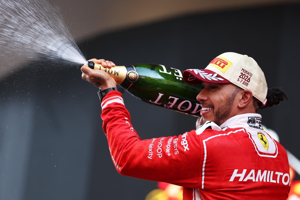 Hamilton: la victoria de Maiden Ferrari en F1 "no podría haber estado más reñida" después de "rogar" que los cambios dieran sus frutos