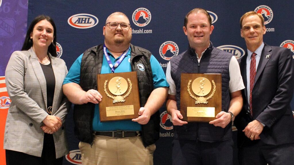 Holt y Wilkes nombrados ganadores de los premios AHL Business Awards | ElAHL.com