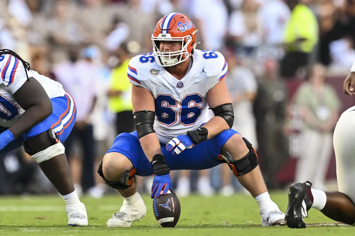 Jake Slaughter y Junior Colson se encuentran entre los Chargers a seguir durante el minicampamento obligatorio