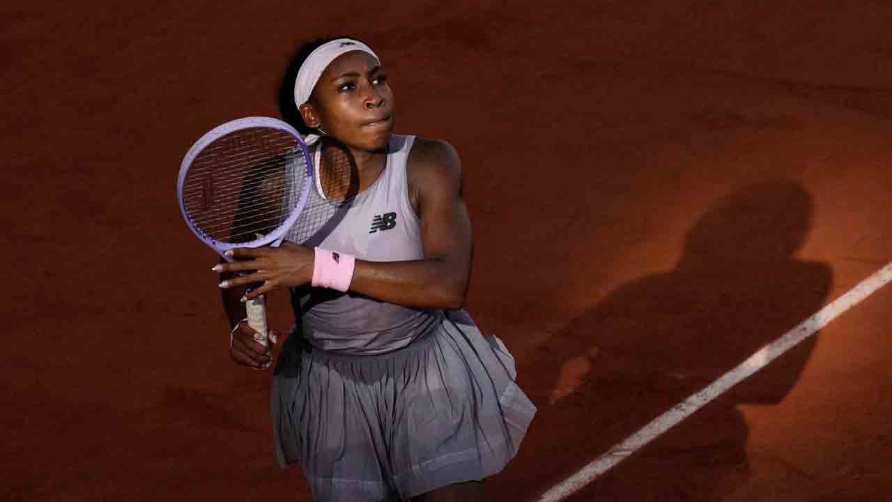 La defensa del título del Abierto de Francia de Gauff terminó después de una derrota en la tercera ronda ante Potapova