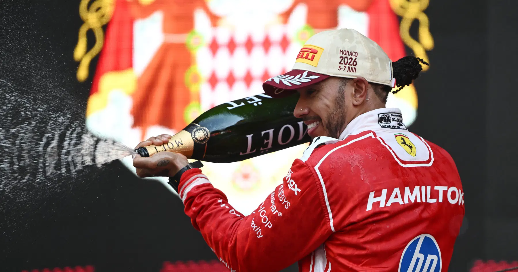 Lewis Hamilton confirma el gran impulso de Ferrari en la FIA mientras Max Verstappen sufre un desastre - revisión de RacingNews365
