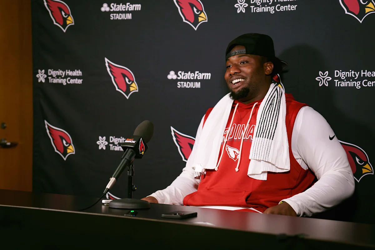 "Los Cardenales firman al novato". Sólo Carson Beck sigue sin firmar en el draft de 2026