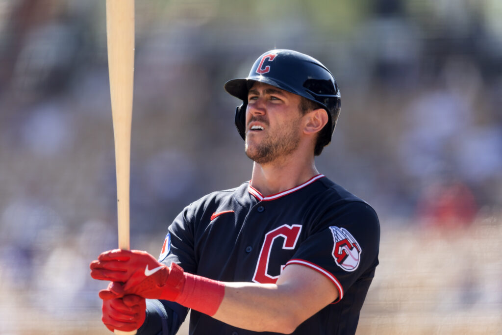 Los Guardianes cambian a Nolan Jones a los White Sox