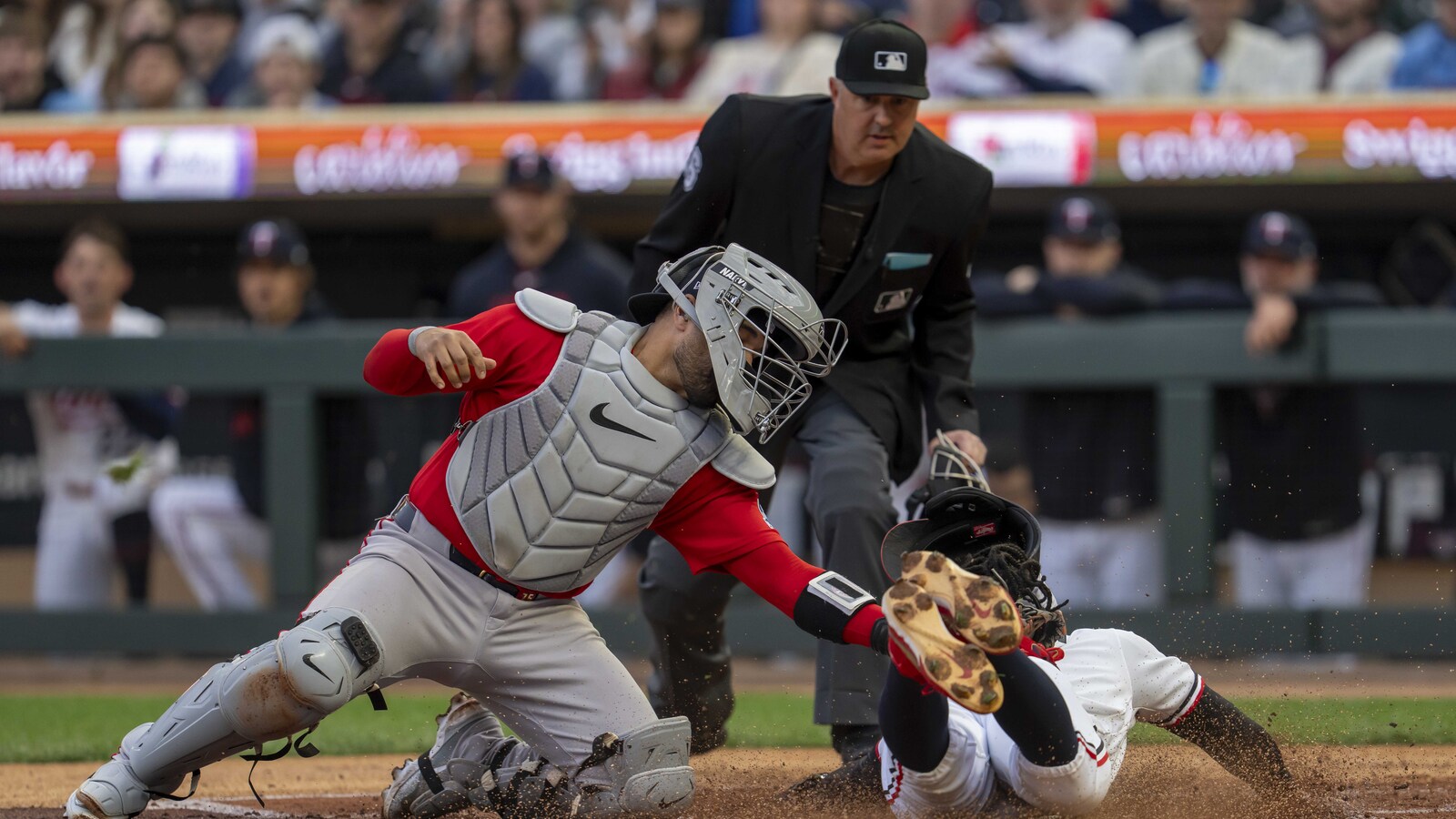 Los Medias Rojas cortaron el tiempo de juego de Carlos Narváez sin avisarle