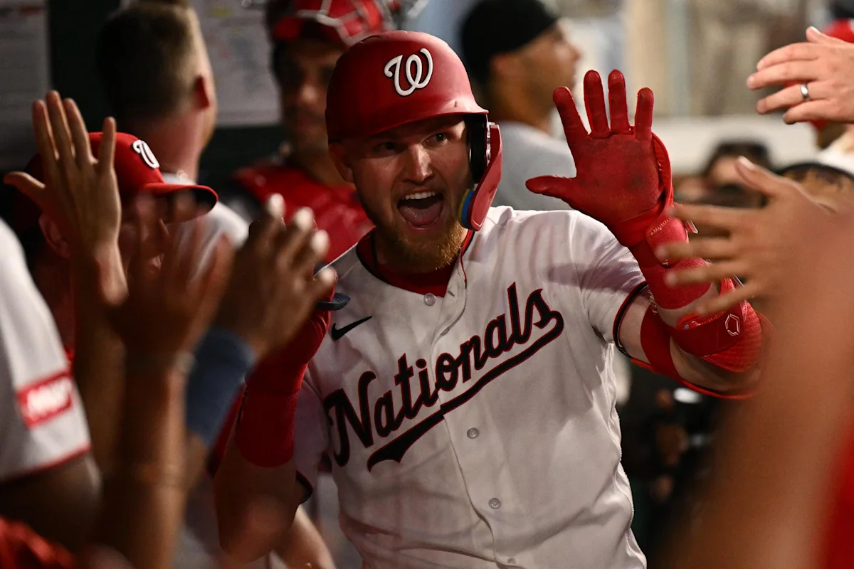 Los Nacionales al rojo vivo persiguen a los Filis en una serie de fin de semana en Tampa Bay