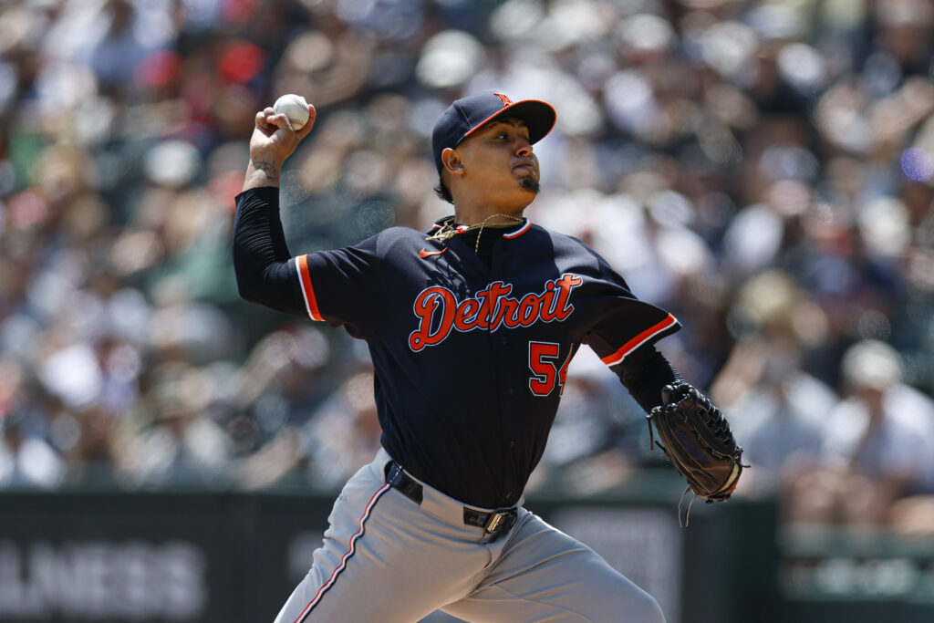 Los Tigres trasladan a Keider Montero al bullpen