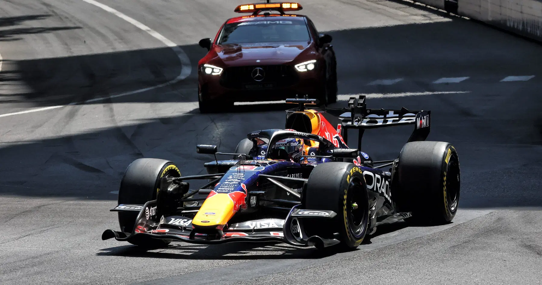 Max Verstappen y Mercedes aparecen en el mismo barco con problemas técnicos