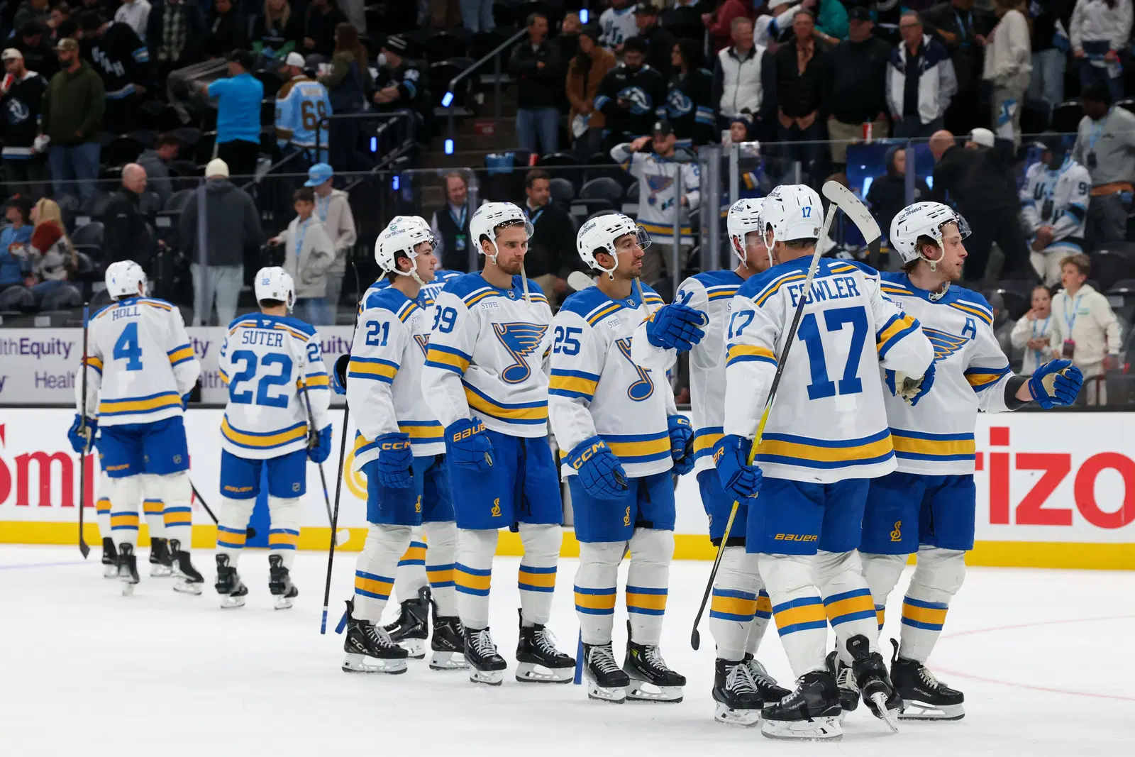 Por qué los St. Louis Blues deberían comprometerse a competir, no a reconstruirse
