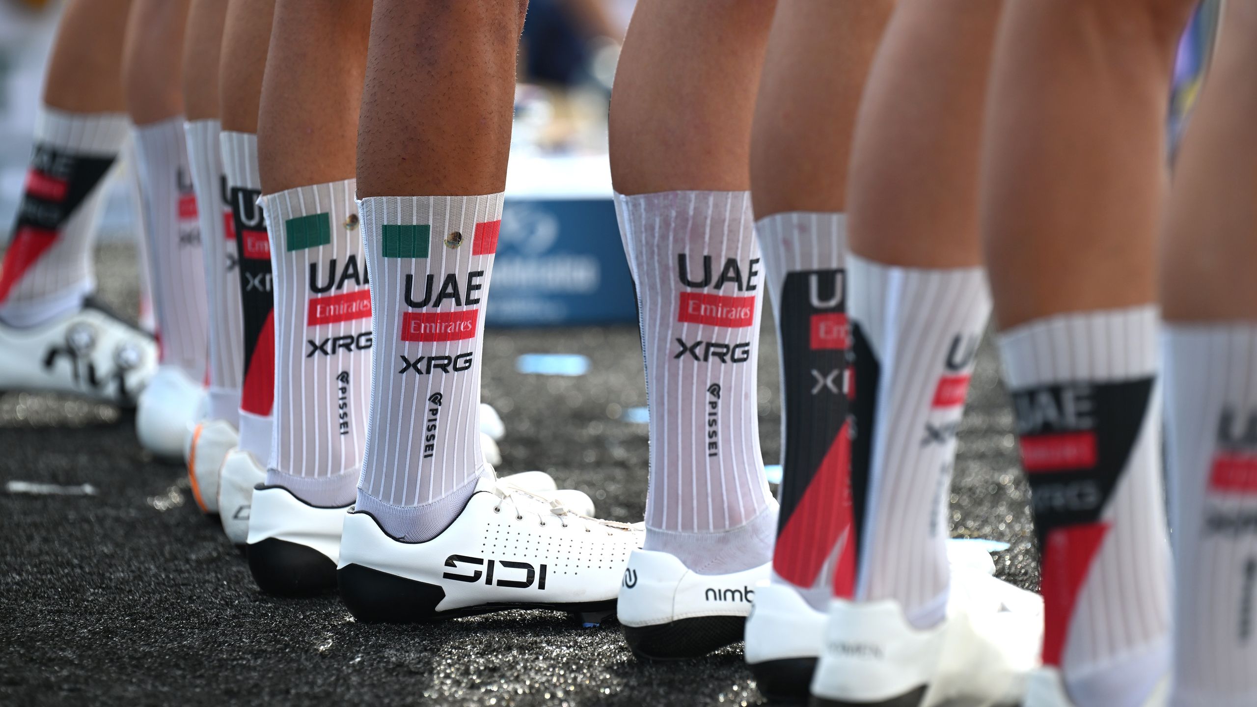 Tres prototipos y una victoria Zapatos extraños: Isaac del Toro lleva meses experimentando y parece que Sidi está lista para sumarse a la tendencia del encaje
